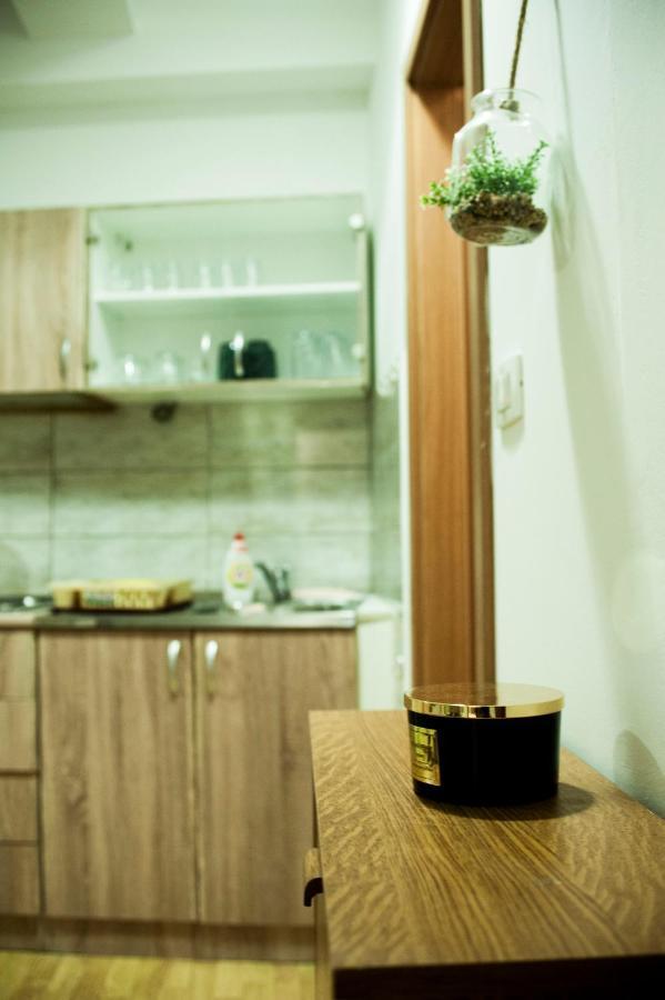Apartman Flower 希贝尼克 外观 照片